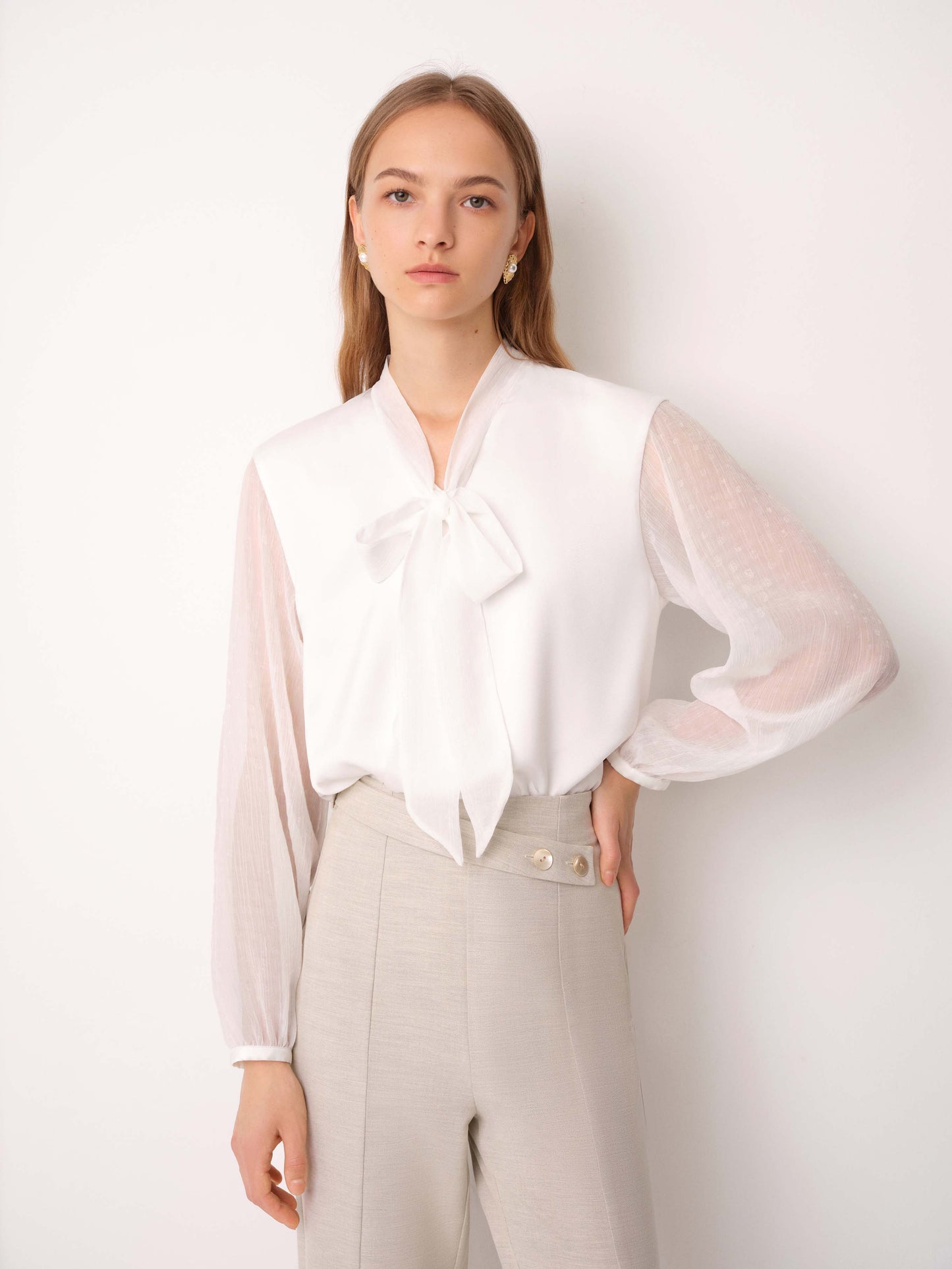 W.awake | Paula Bow-Tie Shirt