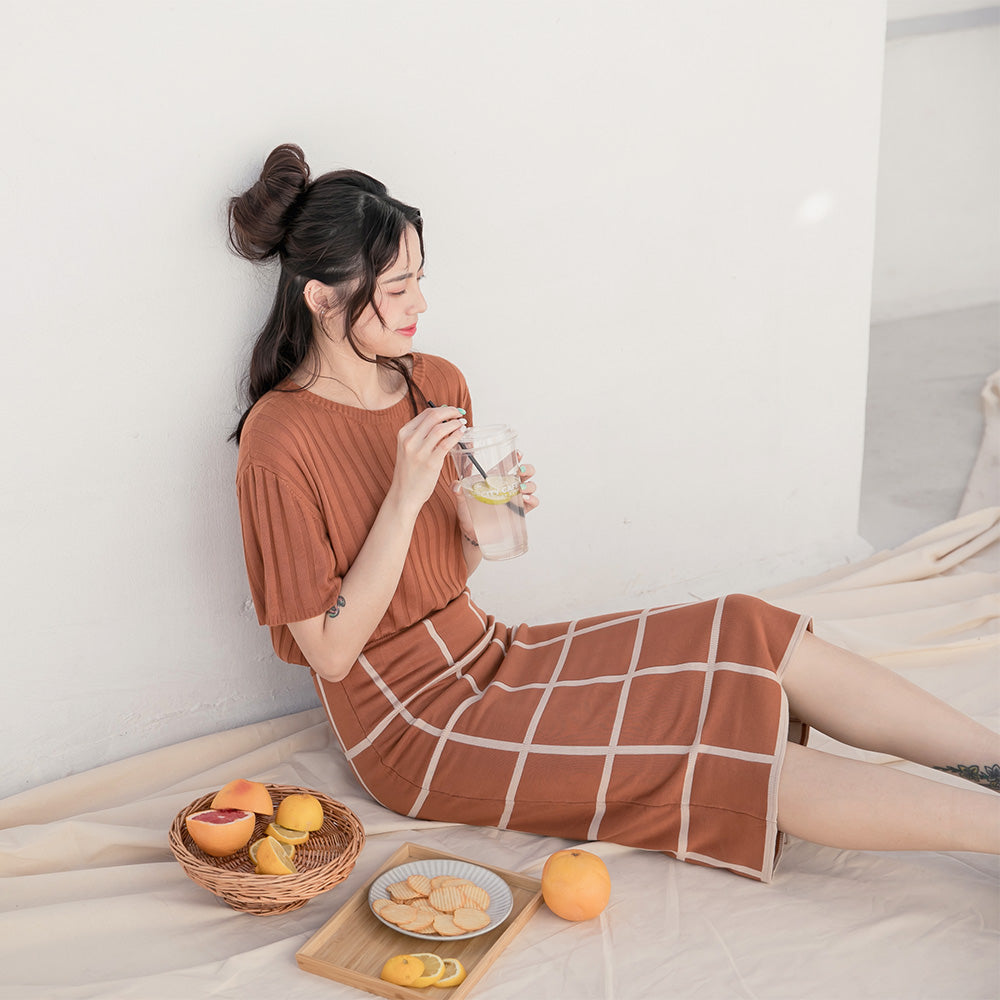 Plaid Straight Skirt