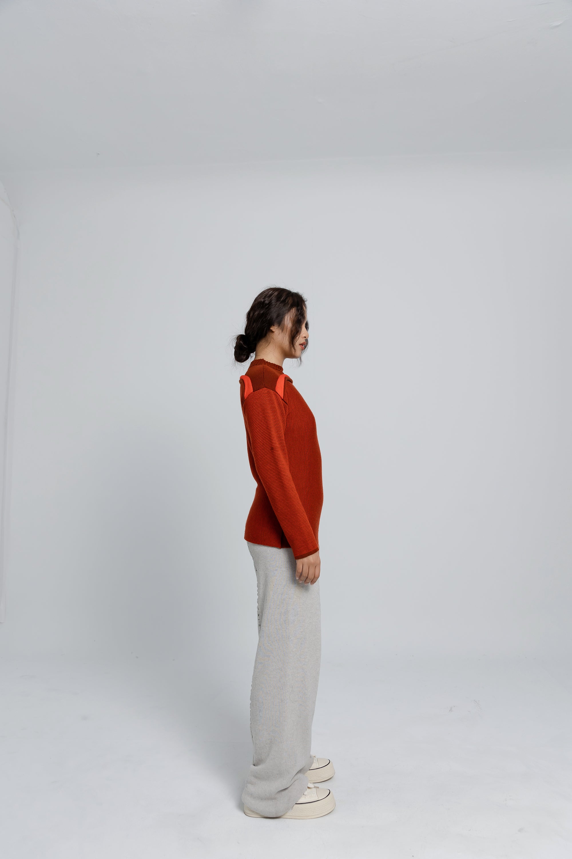 INGE | Aria Rolled Edge Mock Neck